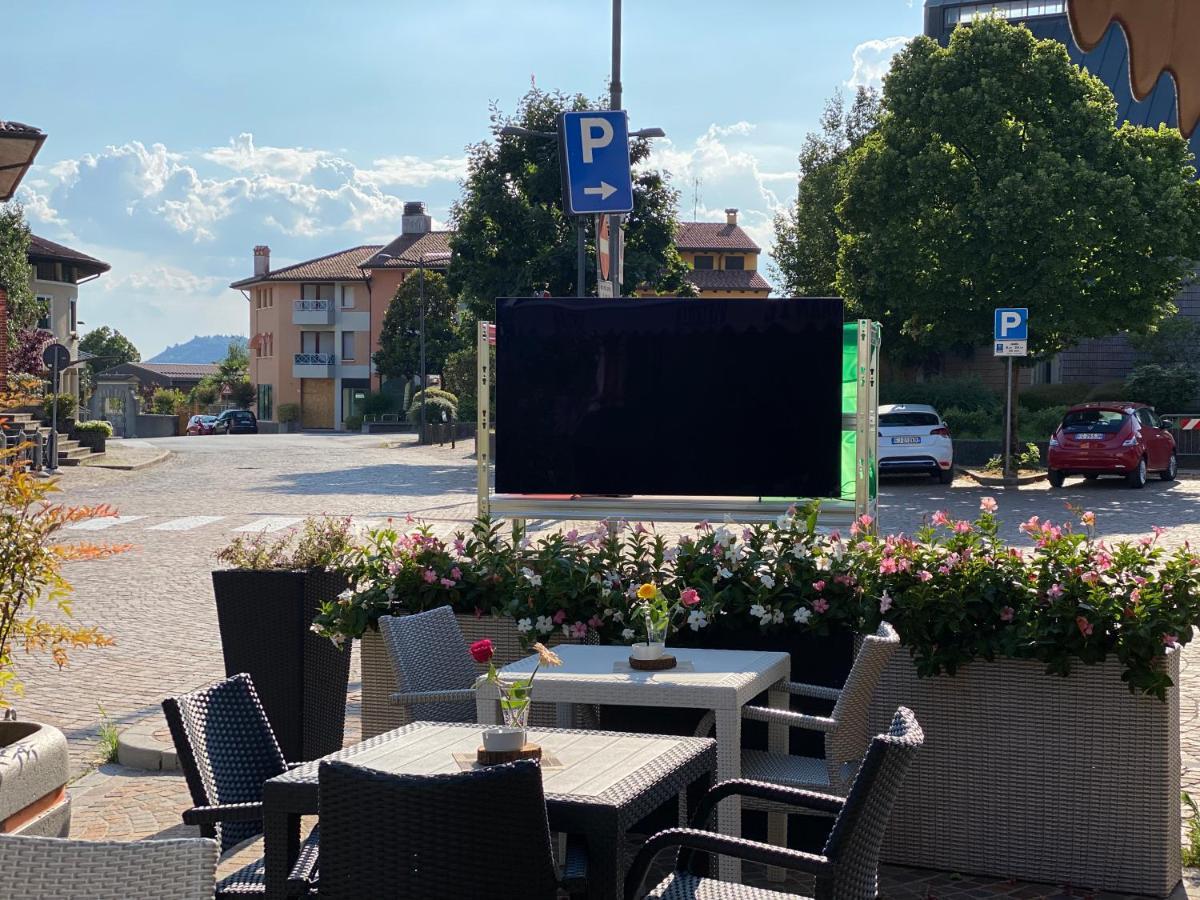 Hotel Riviera Magnano in Riviera Eksteriør bilde